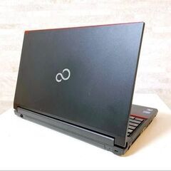 【早い者勝ち】2025年8月分② 富士通 ノートパソコン Win11搭載 Corei5/メモリ8GB/SSD256GB 仕事・趣味に最適！の画像