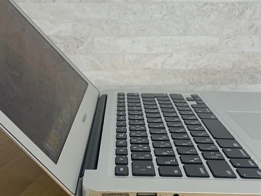 最新セキュリティ macbook air Windows11搭載 core i7