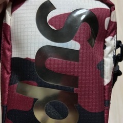 Supremeシュプリーム ネック ポーチ ショルダーバック21SS レッドの画像