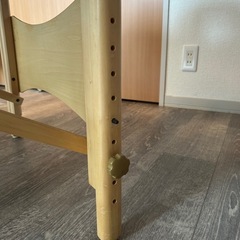折りたたみ式　施術用ベットの画像