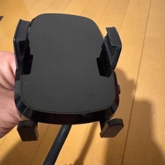 車用自動開閉 ワイヤレス　スマホホルダー の画像