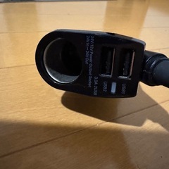車用自動開閉 ワイヤレス　スマホホルダー の画像