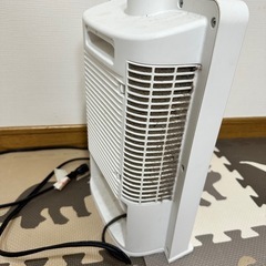 山善　セラミックファンヒーター　DF-J121【使用可】の画像