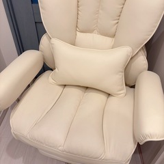  2/6【美品】レザーオフィスチェア／回転式（購入金額23000円）の画像