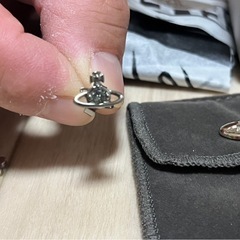 vivienne westwood ピアスの画像