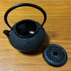 南部鉄器長火鉢セットと鉄瓶　灰皿　置物　鋳物急須　ミニチュア　和風インテリアの画像