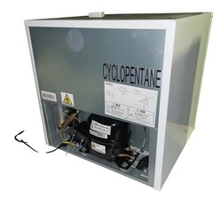 【美品‼️】comfee 1ドア冷蔵庫45L  2023年製　小型冷蔵庫RCD45WH/Eの画像