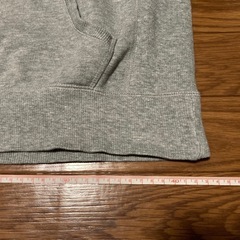 【オンボード】パーカーの画像