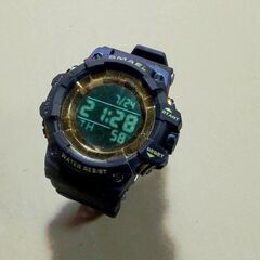 反転液晶　ダイバーズウオッチ　腕時計の画像