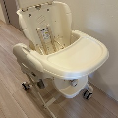 コンビ ハイローチェア（手動スウィング)の画像