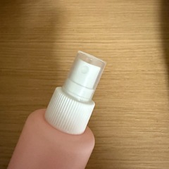 100キン未使用スプレーボトルの画像