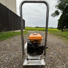 MEIWAバイブロプレート型式KP61製造番号、60kg 、茨城県常総 市からの画像