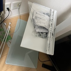 テレビスタンドの画像