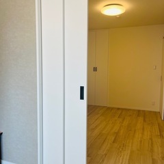 建具⭐︎Panasonic⭐︎ VERITISシリーズ MJE型 内装引き戸の画像