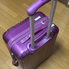 キャリーケース
の画像