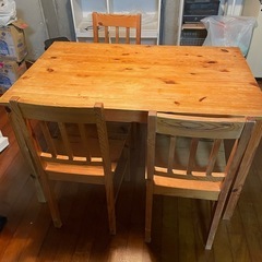 [至急]ダイニングテーブルの画像