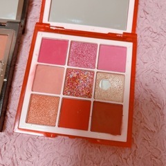 アイシャドウ 💄 SHEDELLA チョコ ストロベリーの画像