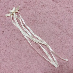 髪飾り 🎀 ヘアアクセ　ヘアメイク ビジュー　ドレス 浴衣の画像