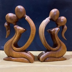 木製カップル彫刻 約25cm 東南アジア　バリ島の画像