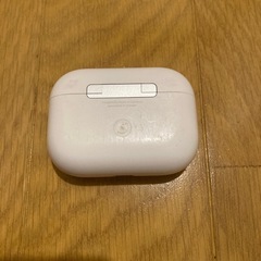 AirPods Pro 2世代 
右の画像