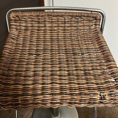 カウターチェアーの画像