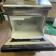 お譲り先決まりました。ホシザキ　製氷機の画像