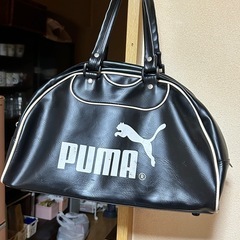 PUMA  プーマ ボストンバッグ  美品  黒の画像