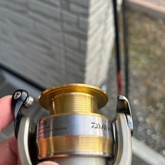 ダイワ　クレスト　(DAIWA CREST) 3000番　スピニングリールの画像