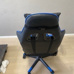 ゲーミングチェアの画像