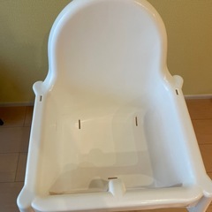 IKEA ハイチェアの画像