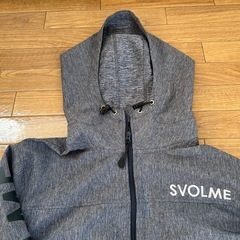 販売先決まりました。SVOLME グレー ウォームアップウェアセットの画像