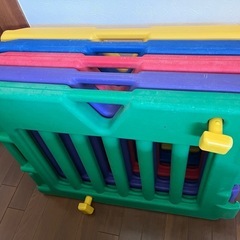 日本育児　ベビーサークル8枚の画像