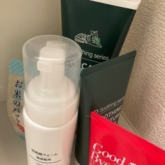 洗顔　　毛穴撫子　パック　無印　敏感肌　CICA モイスチャーフォームの画像