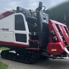 【美品】作業時間極小 コンバイン YH440Aの画像