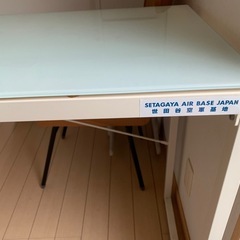 机の画像