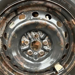 
スタッドレスタイヤ中古 の画像