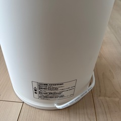ニトリ加湿器の画像