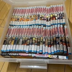 コミックス　ナルト1〜72巻(32,33なし)、ボルト1巻、ド根性忍伝、収納ケースセットの画像