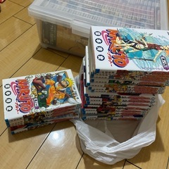 コミックス　ナルト1〜72巻(32,33なし)、ボルト1巻、ド根性忍伝、収納ケースセットの画像