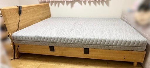 美品　ニトリ 電動ベッド セミダブル　専用マットレス 介護用ベッド