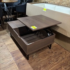 今週末限定✨定価より10％OFF‼️早い者勝ち👀✨収納抜群センターテーブル🤎リフテCNお洒落ニトリテーブルローテーブル机木目調ブラウンの画像
