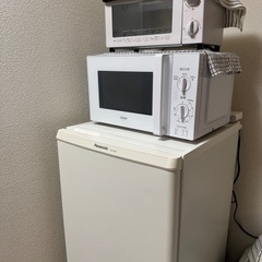 冷蔵庫、洗濯機、電子レンジ、オーブントースターを販売しています。の画像