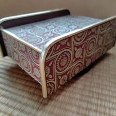 【まだ受付中】中古 昭和レトロ 回転電話台 レトロ柄が新鮮♪ 早い者勝ちです✨✨の画像