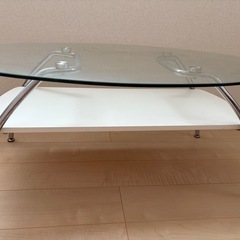ガラス　テーブルの画像