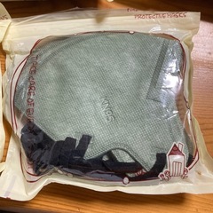 【郵送対応可】子ども用マスク　KN95 10枚×9パックの画像
