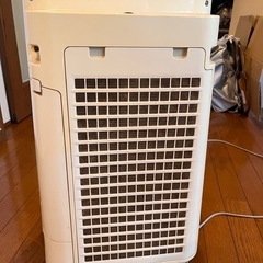 [引き取り限定]SHARP空気清浄機の画像