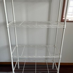 ニトリ4段ラックの画像