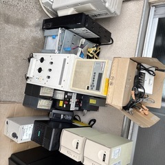 UPS(無停電電源装置)様々な種類あり、引き取り限定の画像