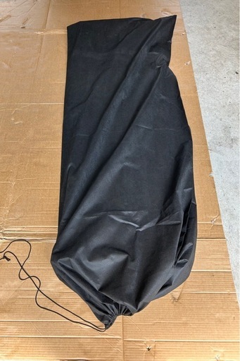 ハイラックス　GUN125 トノカバー　三つ折り