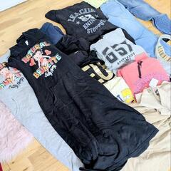 新品、未使用品多数、トレーナー、コート、などの画像